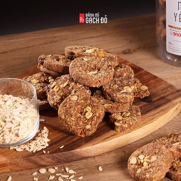Bánh Cookie Ngũ Cốc Yến Mạch Gạch Đỏ 300g, Không Bột Mì, Ít Calo, Giàu Dinh Dưỡng