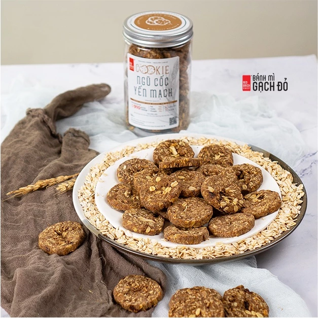Bánh Cookie Ngũ Cốc Yến Mạch Gạch Đỏ 300g, Không Bột Mì, Ít Calo, Giàu Dinh Dưỡng