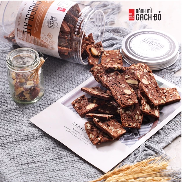 Biscotti Chocolate Gạch Đỏ 250g, ngọt từ gạo lứt và mật ong, chuẩn ăn kiêng