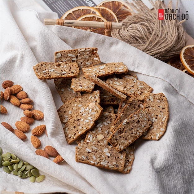 Biscotti Dừa Gạch Đỏ 250g, ngọt từ gạo lứt và mật ong, chuẩn ăn kiêng